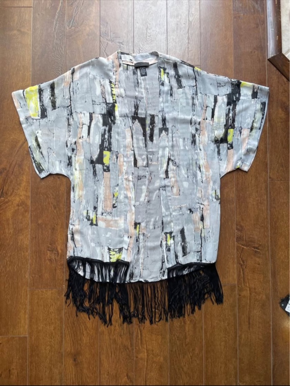Steve Madden Tassel Fringe Kimono Robe. Beach Bathing Suit Cover Up.   O/S